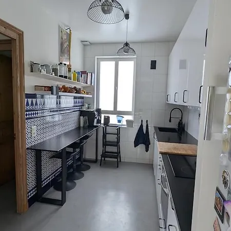 Maison Au Jardin Des Plantes Holiday home *